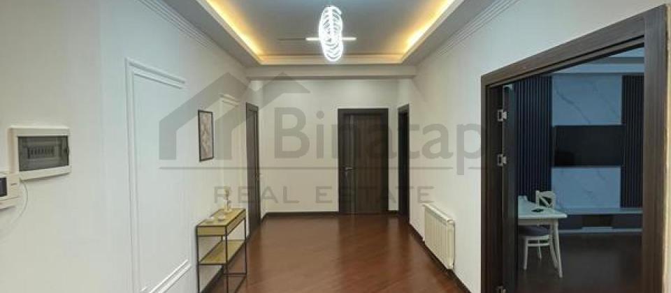 Odlar Yurdu Universitetinin yani, Genclik ve Nerimanov m/s yaxin 3 otaqli menzil satilir/131 kv.m. - 12