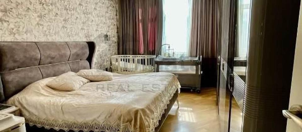 Yasamal parkinin yani, Elmler Akademiyasi m/s yaxin 3 otaqli menzil satilir/110 kv.m. - 3