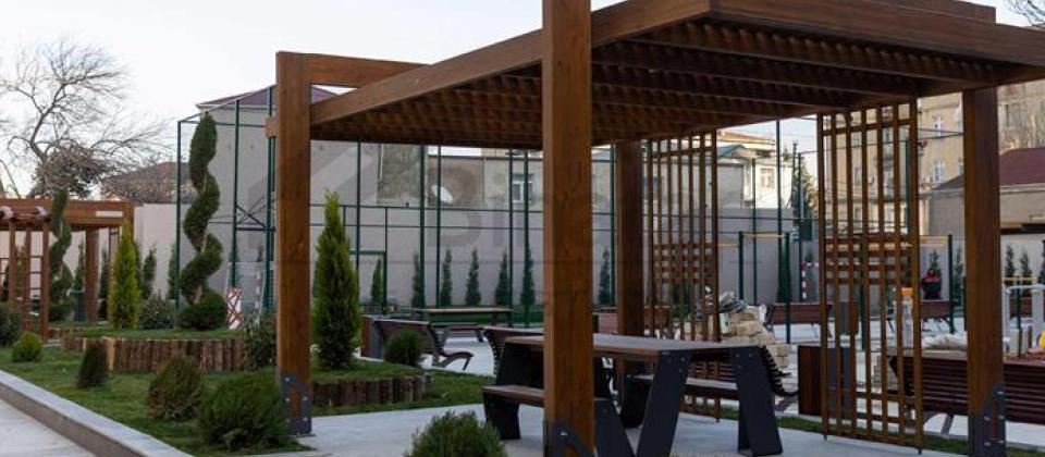 Nerimanov m/s 10 deqiqelik mesafede 3 otaqli menzil satilir/127 kv.m. - 2