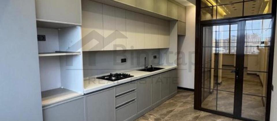 A.M.Şerifzade kuçesi, İnşaatçilar m/s yaninda 3 otaqli menzil satilir/135 kv.m. - 9