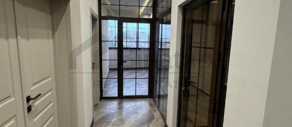 A.M.Şerifzade kuçesi, İnşaatçilar m/s yaninda 3 otaqli menzil satilir/135 kv.m. - 11