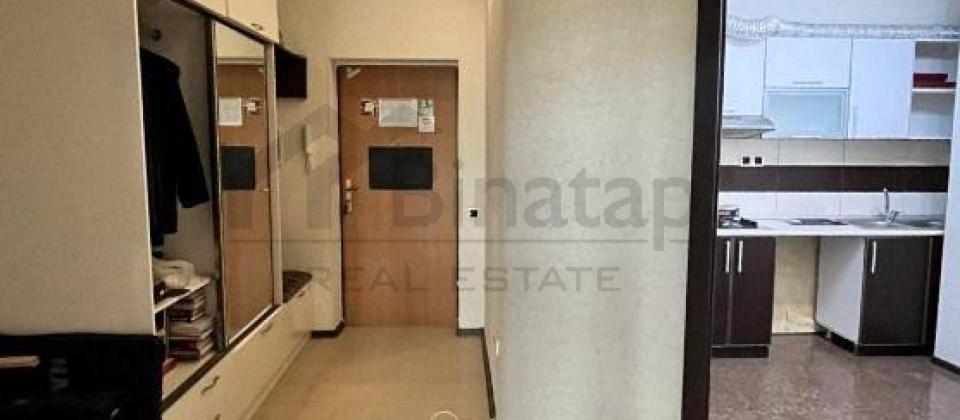 Tibb Universiteti ve 1№li Asan xidmetin yaninda 3 otaqli menzil satilir/94 kv.m. - 7