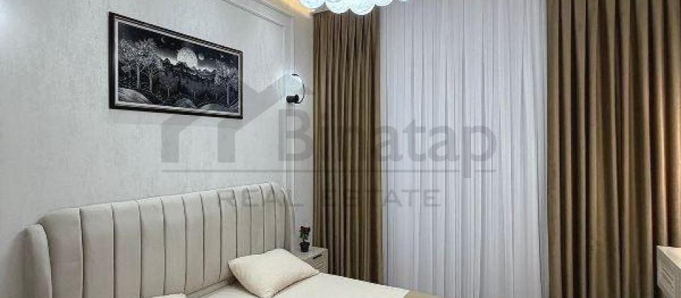 Koala ve Koroglu parklarinin yaninda 3 otaqli menzil satilir/98 kv.m. - 6