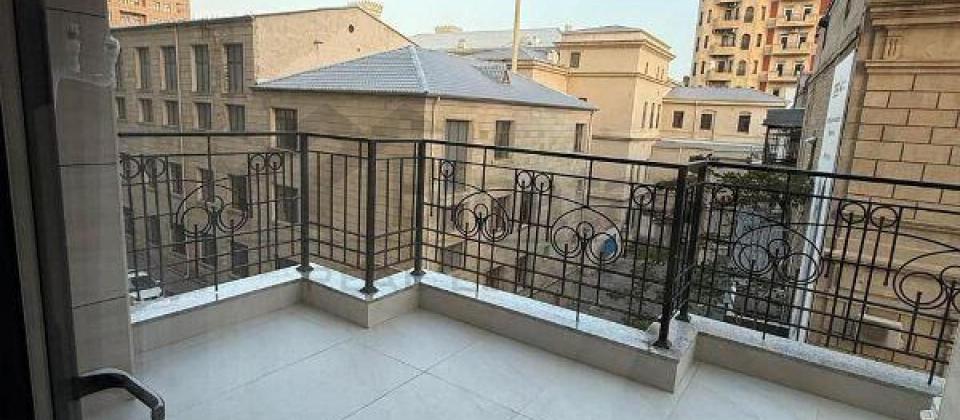 Sahil m/s ve Xeqani (Malakan) bagina yaxin 2 otaqli menzil satilir/97 kv.m. - 9