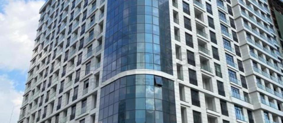 Koroglu, Koala ve Zorge parklarinin yaninda 4 otaqli menzil satilir/162 kv.m. - 2