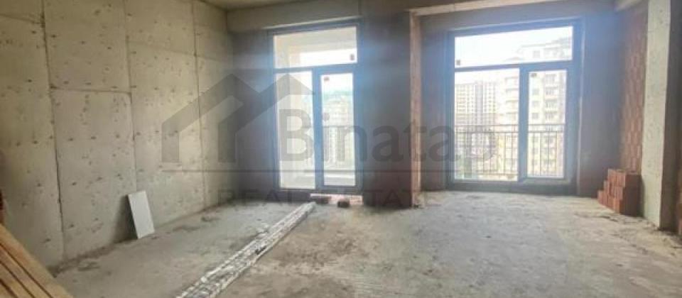 Koroglu, Koala ve Zorge parklarinin yaninda 4 otaqli menzil satilir/162 kv.m. - 6