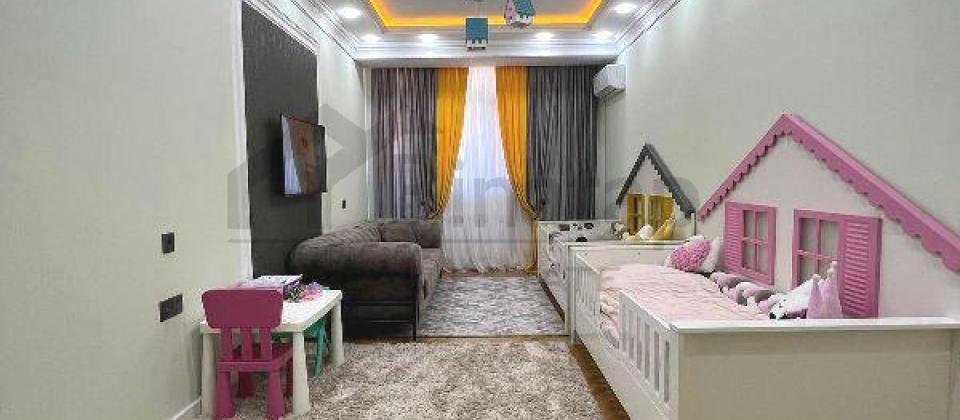 Yeni Yasamal, 2№li Tibb Kollecine yaxin 3 otaqli menzil satilir/147 kv.m. - 9