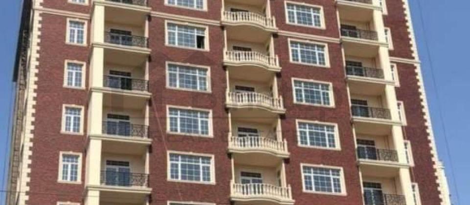 Nerimanov m/s yaninda 3 otaqli menzil satilir/133 kv.m. - 2