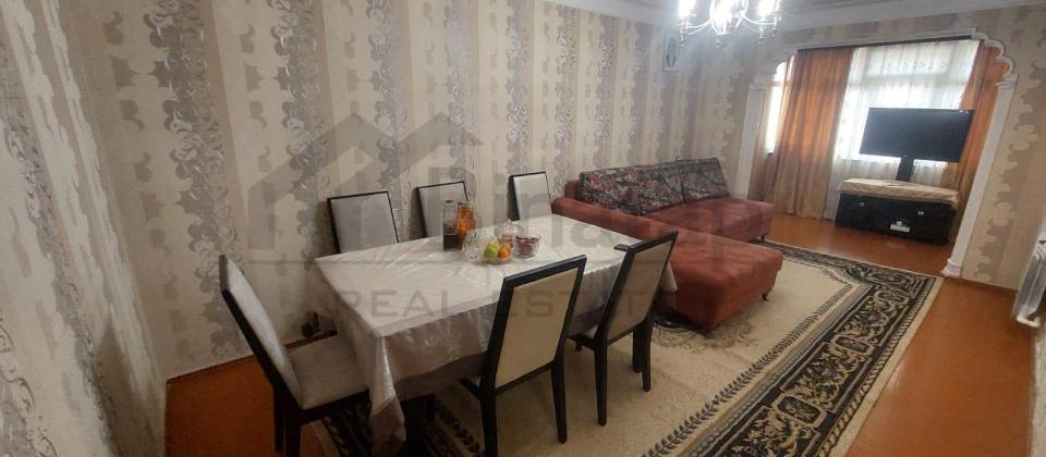 Cobanzade kucesinde  3otaqli menzil satilir