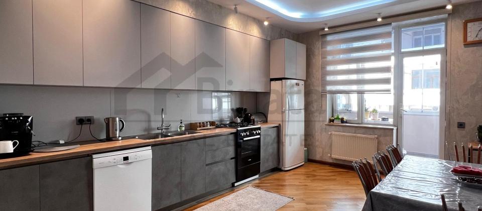 Satılır 3 otaqlı yeni tikili 154 m², 28 MAY metrosu - 11
