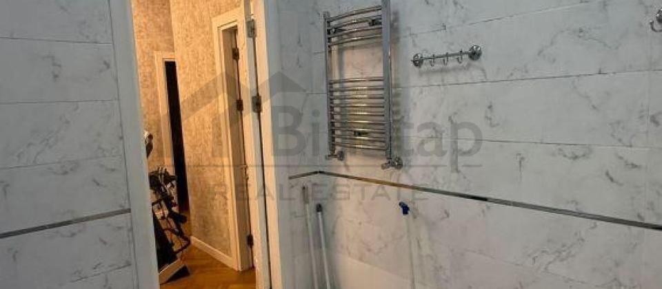 Huseyn Cavid prospekti, Elmler Akademiyasi m/s yaxin 3 otaqli menzil satilir/131 kv.m. - 13