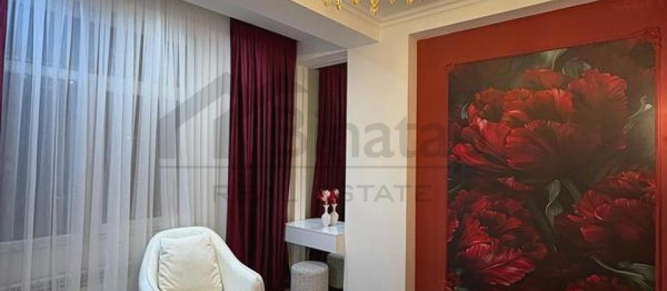 Sherq bazarinin yani, 28 May m/s yaxin 2 otaqli menzil satilir/53 kv.m. - 8