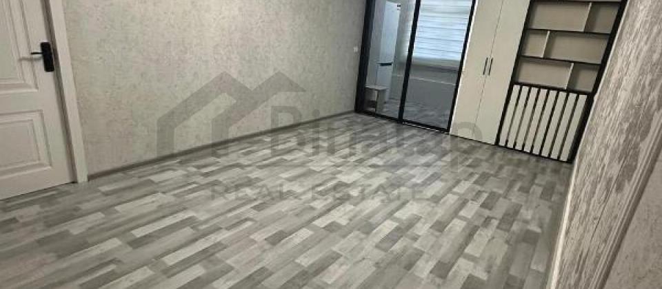 4cu mkrn, Memar Ecemi m/s yaxin 2 otaqli menzil satilir/45 kv.m. - 4