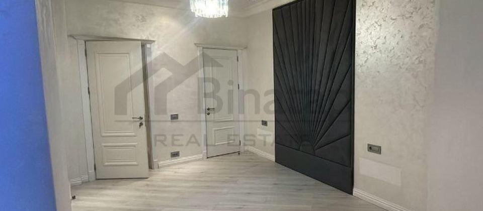 Baki saglamliq merkezinin yani, Genclik Malla yaxin 3 otaqli menzil satilir/135 kv.m. - 12