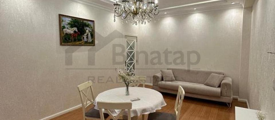 5ci mkrn, Memar Ecemi m/s yaxin 2 otaqli menzil satilir/65 kv.m. - 2