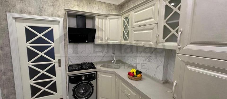 5ci mkrn, Memar Ecemi m/s yaxin 2 otaqli menzil satilir/65 kv.m. - 5