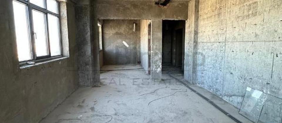 Huseyn Cavid parki ve Elmler Akademiyasi m/s yaninda 4 otaqli menzil satilir/153 kv.m. - 7