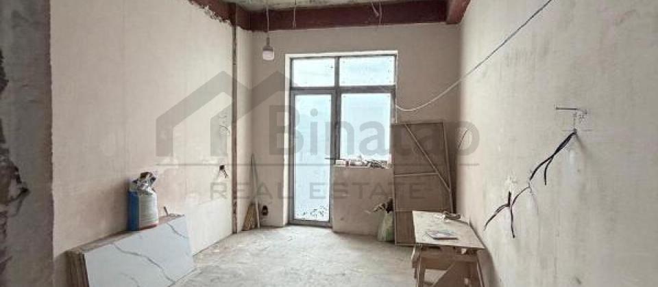 Huseyn Cavid parki ve Elmler Akademiyasi m/s yaninda 4 otaqli menzil satilir/147 kv.m. - 7