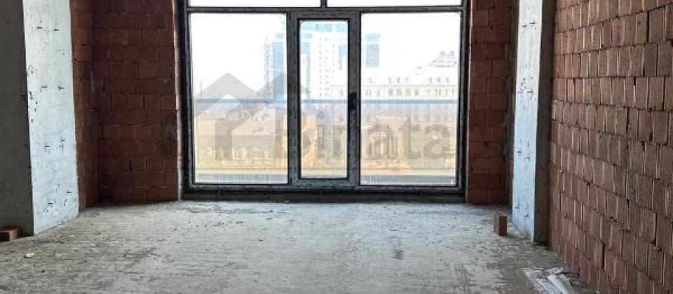 Qish parki, Nizami ve 28 May m/s yaxin 3 otaqli menzil satilir/118 kv.m. - 8