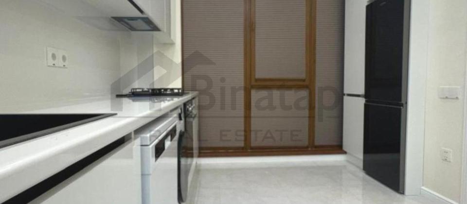 Tibb Universitetinin yaninda 3 otaqli menzil satilir/100 kv.m. - 8