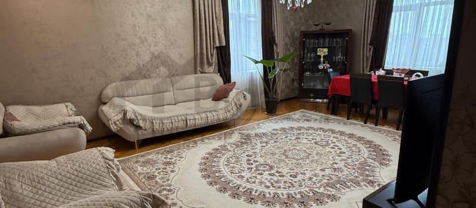 ƏHMƏDLİ 3 OTAQ YENİ TİKİLİ