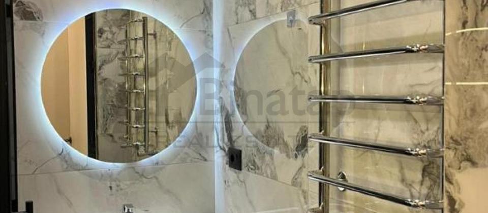 Qish parki, Nizami ve 28 May m/s yaxin 2 otaqli menzil satilir/64 kv.m. - 15