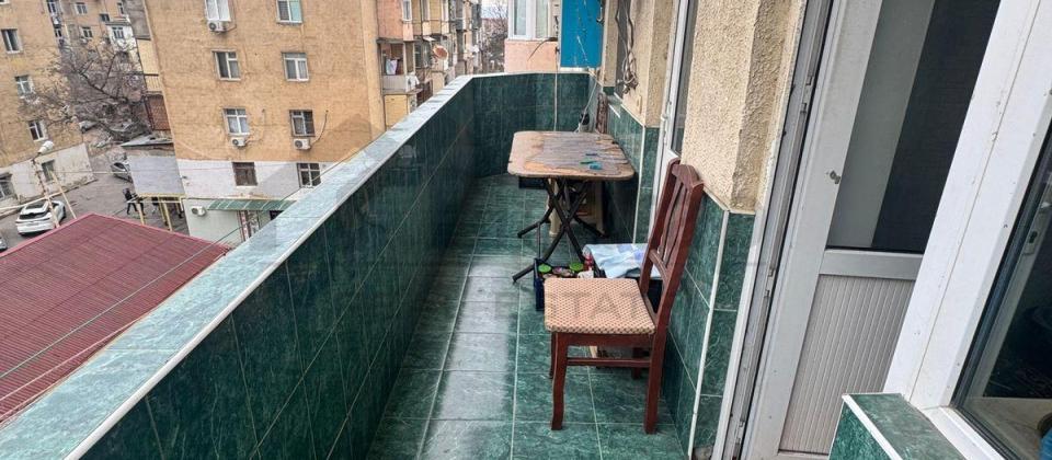 NEFTÇİLƏR 2 OTAQ YENİ TİKİLİ - 11