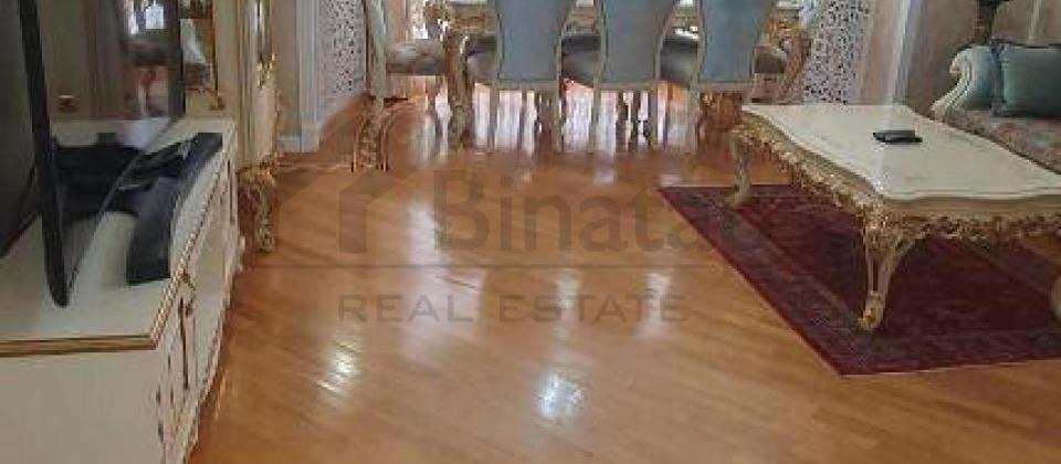 Yashil Ada ushaq bagchasinin yani, 8 Noyabr m/s yaxin 3 otaqli menzil satilir/109 kv.m. - 2