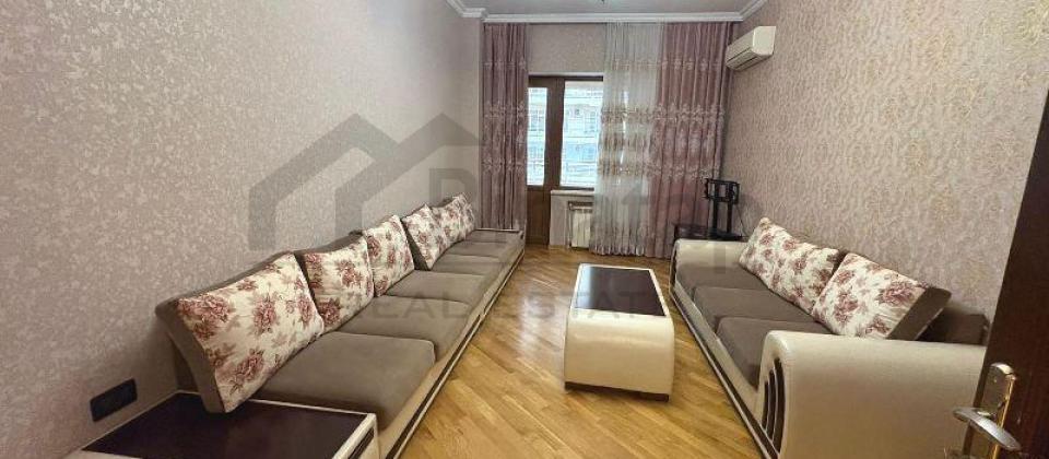 Baki saglamliq merkezinin yanida 4 otaqli menzil satilir/224 kv.m. - 5