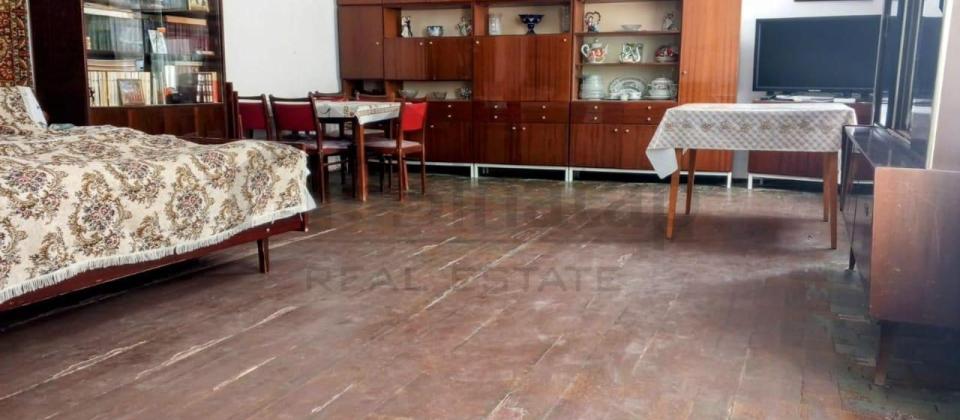 Satılır torpaq 11 sot, Avtovağzal m - 8