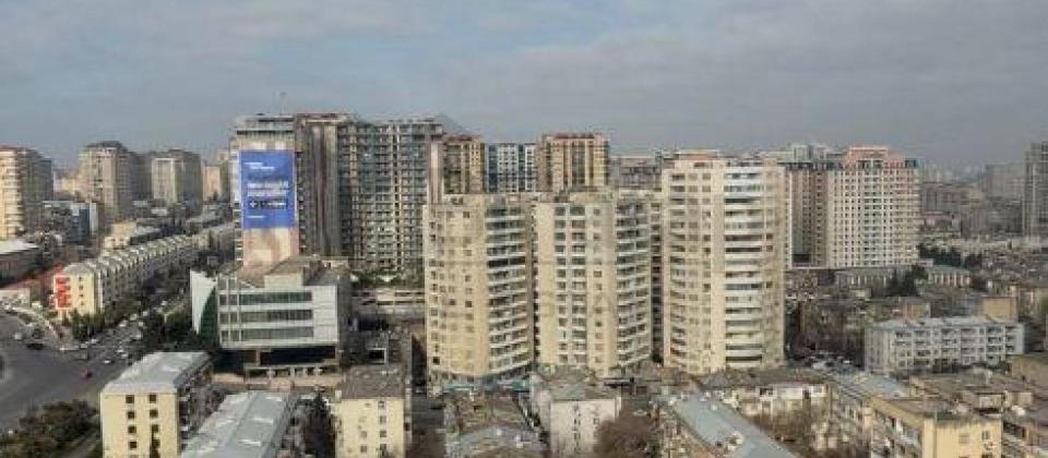 Metbuat prospekti, BDU ve Elmler Akademiyasi m/s yaxin 3 otaqli menzil satilir/120 kv.m.