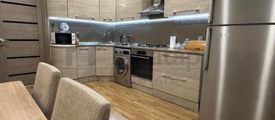 Resulzade qesebesi (Vorovski), Azadliq Prospekti m/s yaxin heyet evi satilir/60 kv.m. - 6