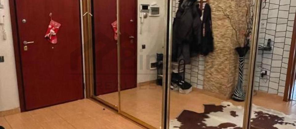 Tbilisi prospekti, 8 Noyabr m/s yaxin 3 otaqli menzil satilir/141 kv.m. - 7