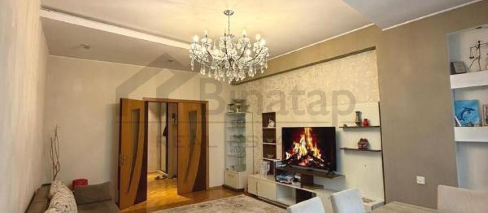 İnşaatçilar m/s ve Baku Malla yaxin 2 otaqli menzil kiraye verilir/88 kv.m. - 2