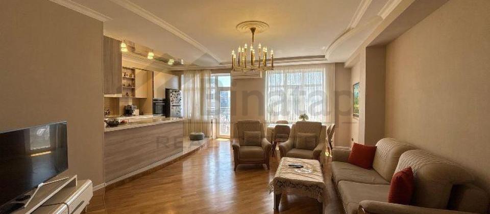 Hesen Eliyev kuchesi, Genclik m/s yaxin 3 otaqli menzil satilir/117 kv.m. - 2