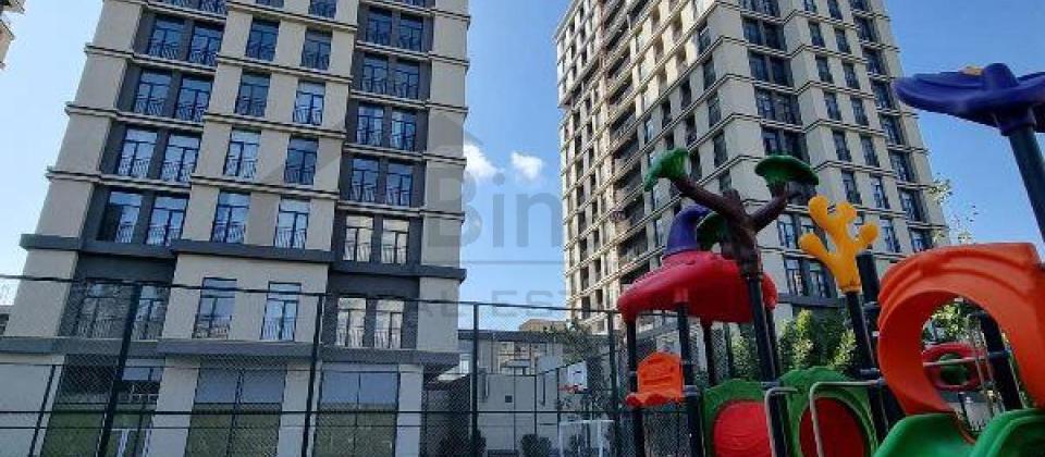 Heyder Eliyev ve Konqress merkezinin yaninda 5 otaqli menzil satilir/215 kv.m. - 11