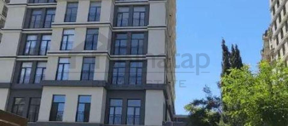 Heyder Eliyev ve Konqress merkezinin yaninda 5 otaqli menzil satilir/215 kv.m. - 13