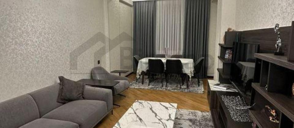 Badamdar qesebesi, Caspian Hospitala yaxin 3 otaqli menzil satilir/110 kv.m.