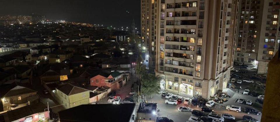 Moskva prospekti, 20 Yanvar ve Avtovagzal m/s yaxin 3 otaqli menzil satilir/124 kv.m. - 8