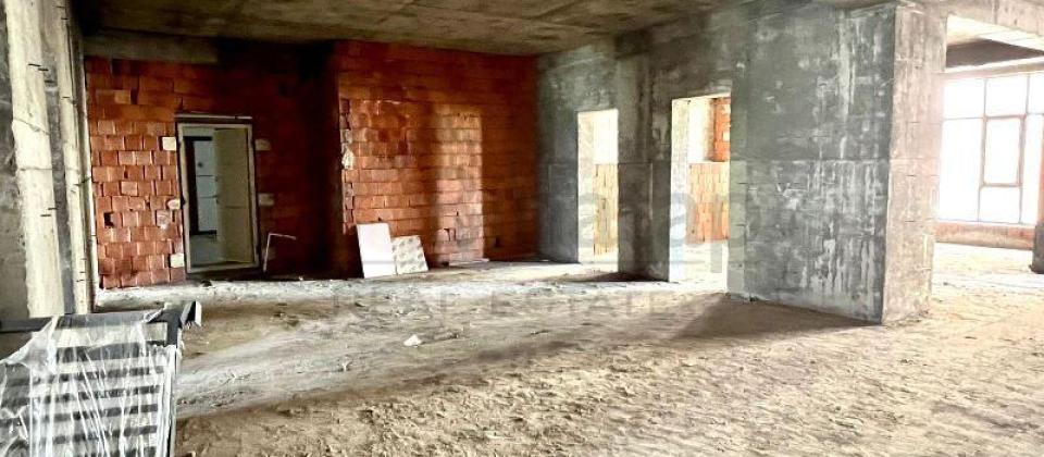 Qarabag kuchesi, Tehsil Nazirliyinin yaninda 3 otaqli menzil satilir/120 kv.m. - 9