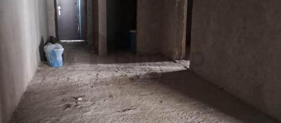 BDU ve Elmler Akademiyasi m/s yaxin 3 otaqli menzil satilir/150 kv.m. - 12