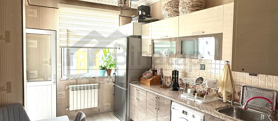 Masazır qəsəbəsi Qurtuluş 93 yaşayış kompleksində əla  təmirli bina evi satılır. - 6