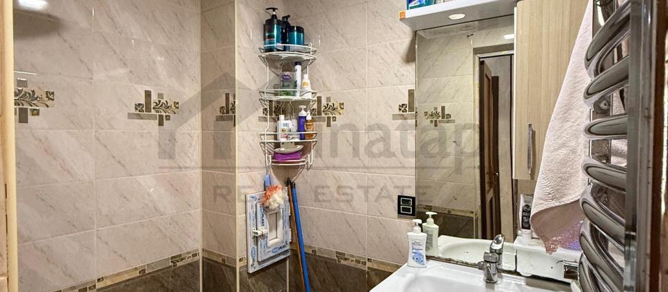 Masazır qəsəbəsi Qurtuluş 93 yaşayış kompleksində əla  təmirli bina evi satılır. - 10