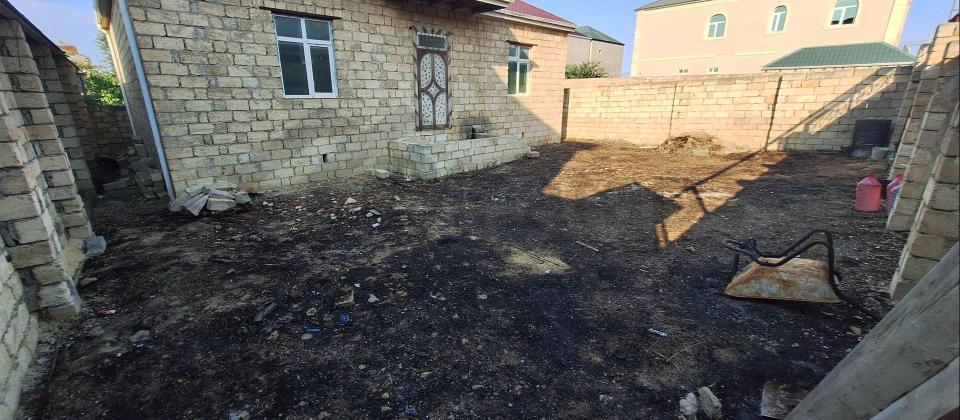 Masazır qəsəbəsi Yeni Bakı yaşayış kompleksinin arxasında  həyət  evi satılır. - 2