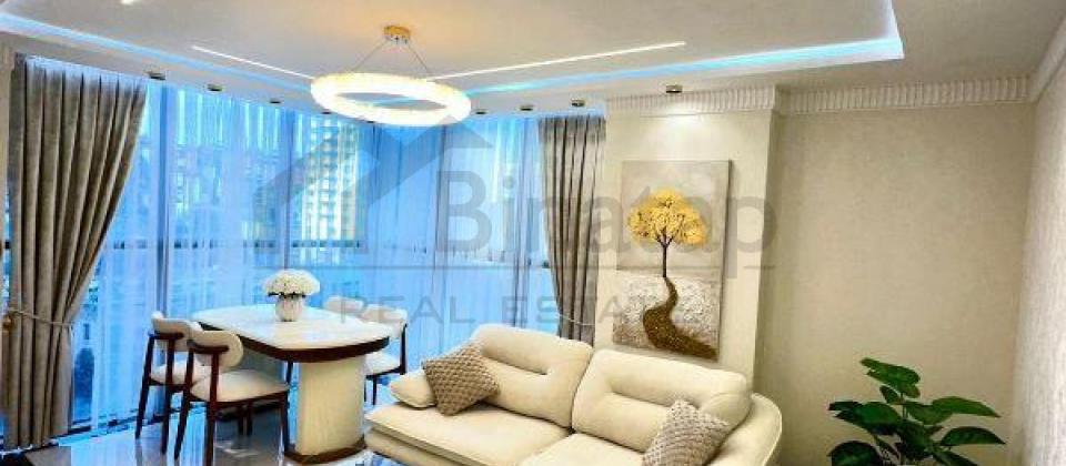 Tebriz kuçesi (Çapayev), yeni parkin yaninda 3 otaqli menzil satilir/100 kv.m.