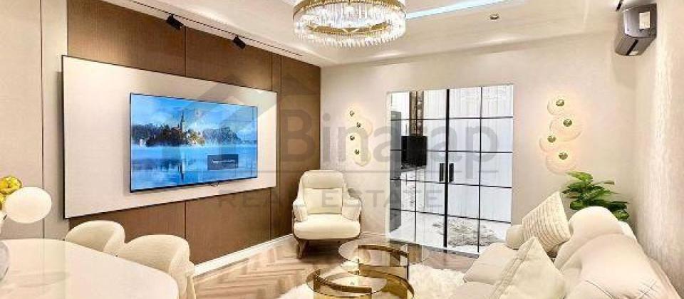 Nerimanov m/s ve Metropark t/m yaxin 3 otaqli menzil satilir/100 kv.m.