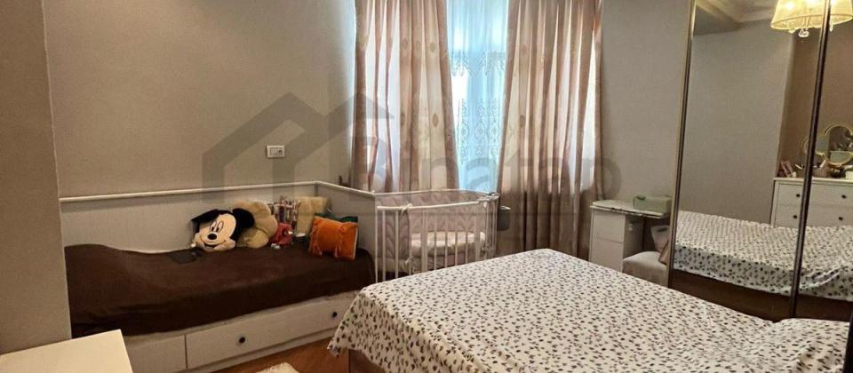 Koroglu m/s ve Dede Qorqud parklarinin yaninda 3 otaqli menzil satilir/108 kv.m. - 4