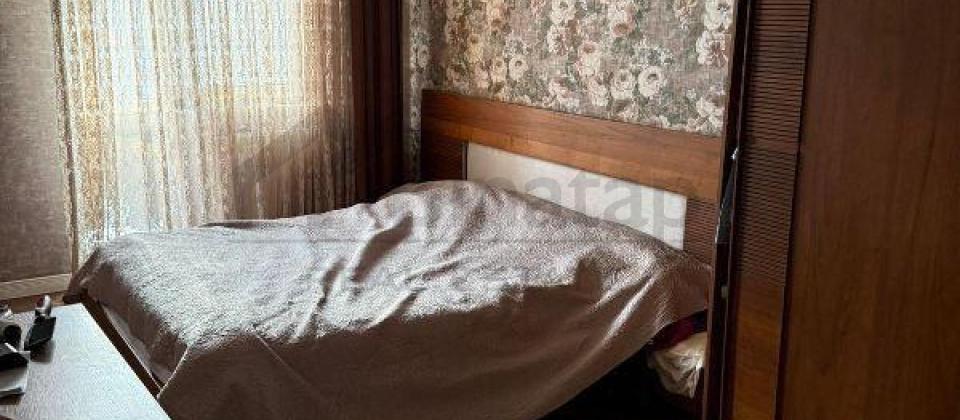 Yashil Ada ushaq bagchasinin yani, 8 Noyabr m/s yaxin 3 otaqli menzil satilir/105 kv.m. - 5