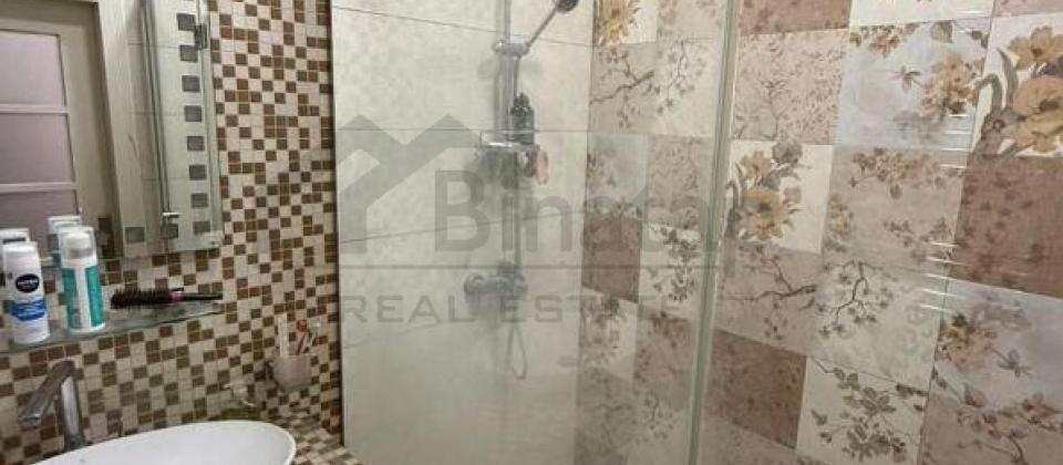 Yashil Ada ushaq bagchasinin yani, 8 Noyabr m/s yaxin 3 otaqli menzil satilir/105 kv.m. - 12