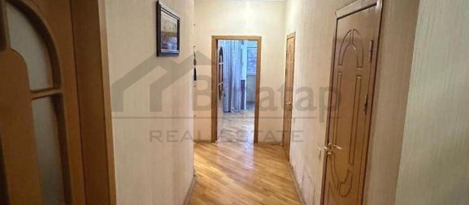 İnshaatchilar m/s yaxin 3 otaqli menzil satilir/110 kv.m. - 8